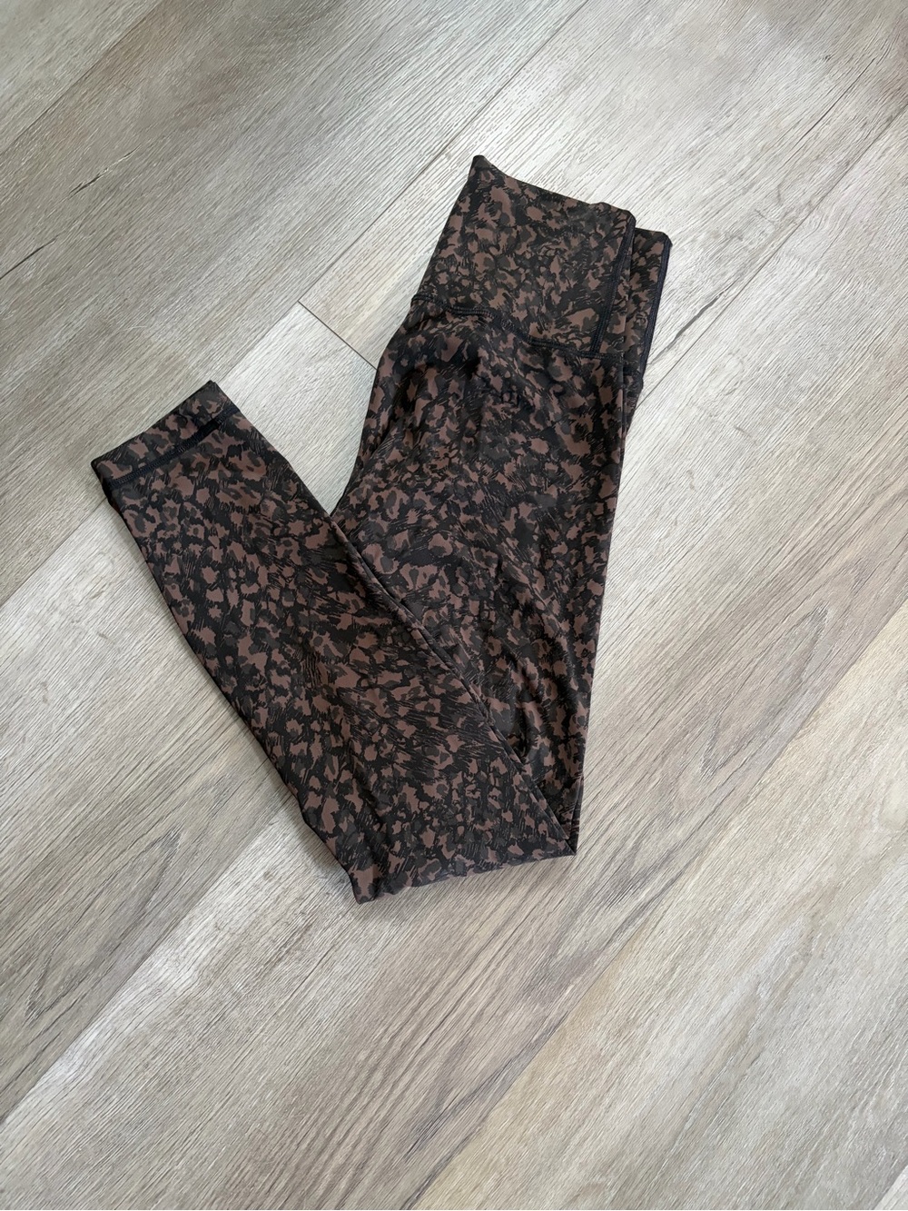 lululemon athletica Brown and Black Printed Leggings